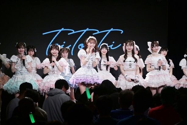 Toi Toi Toi初主催2マンライブにMEOWMEW登場、大型オーディション発の2組が魅せたリスペクトとシンパシー＜ライブレポート＞