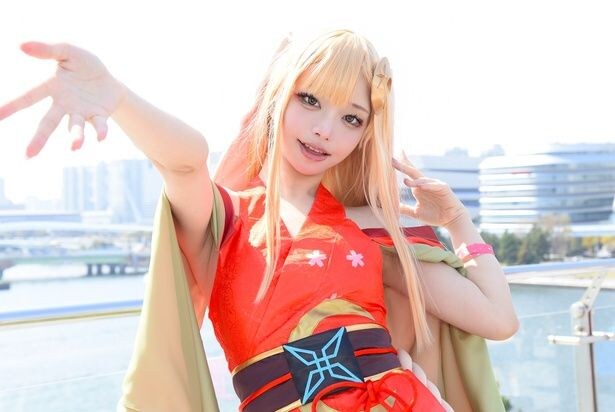 ネイルにこだわる「超かぐや姫!」コスプレイヤー…穂波あみ「忠実に再現した色味に注目してほしい」<AnimeJapan>