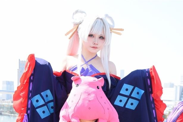 月見ヤチヨら「超かぐや姫！」コスプレイヤーがずらり「結い上げのデザインやギャル風メークにこだわり」＜AnimeJapan＞