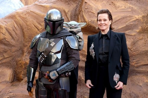 「スター・ウォーズ／マンダロリアン・アンド・グローグー」ワールドプレミアより