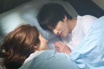 ついに結ばれた志尊淳“ミンソク”と仁村紗和“桃子”は、共に朝を迎える＜10回切って倒れない木はない＞