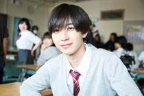 AmBitious・永岡蓮王、先輩・高橋恭平との“関西感”あふれる撮影秘話＆新写真公開＜山口くんはワルくない＞