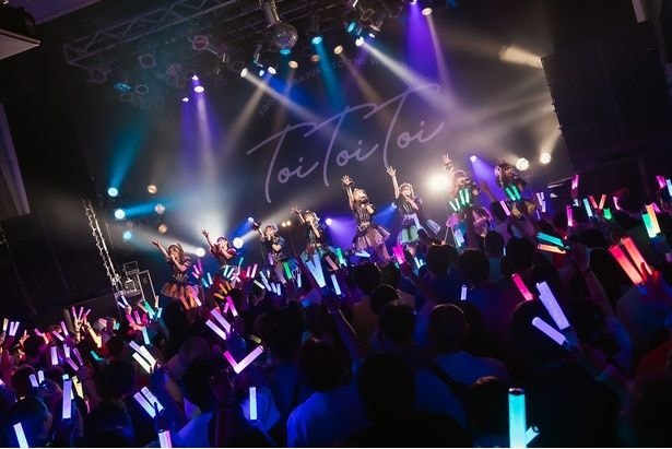 Toi Toi Toi デビュー1周年公演「Toi Toi Toi 1st ANNIVERSARY LIVE ～Re:solution～」より