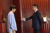 高橋一生“英人”が坪倉由幸“一萬田”の改心した姿に驚く　視聴者「まさかの展開」と反応＜リボーン 〜最後のヒーロー〜＞