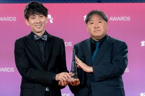 外崎春雄、寺尾優一