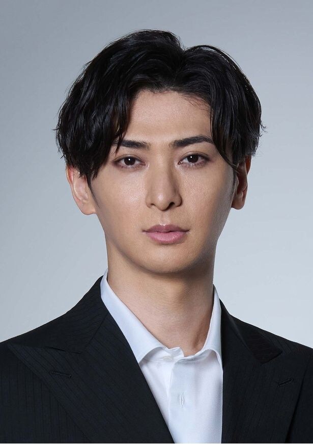 古川雄大、人気フリーアナウンサー・優一を演じる