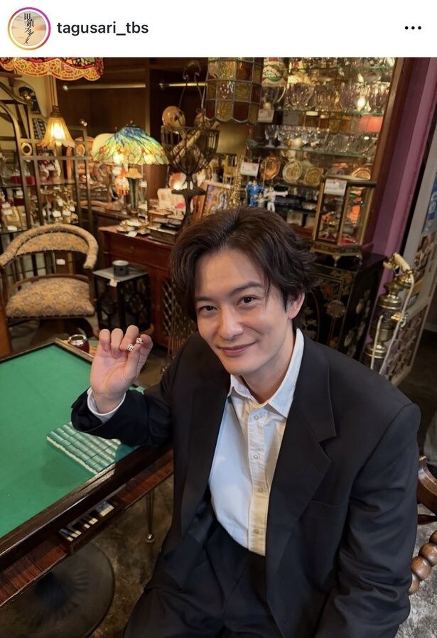 【写真】岡田将生、癒し効果絶大のにっこり満面の笑み