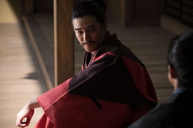 明智光秀(要潤)、小一郎(仲野太賀)に胸の内を語る