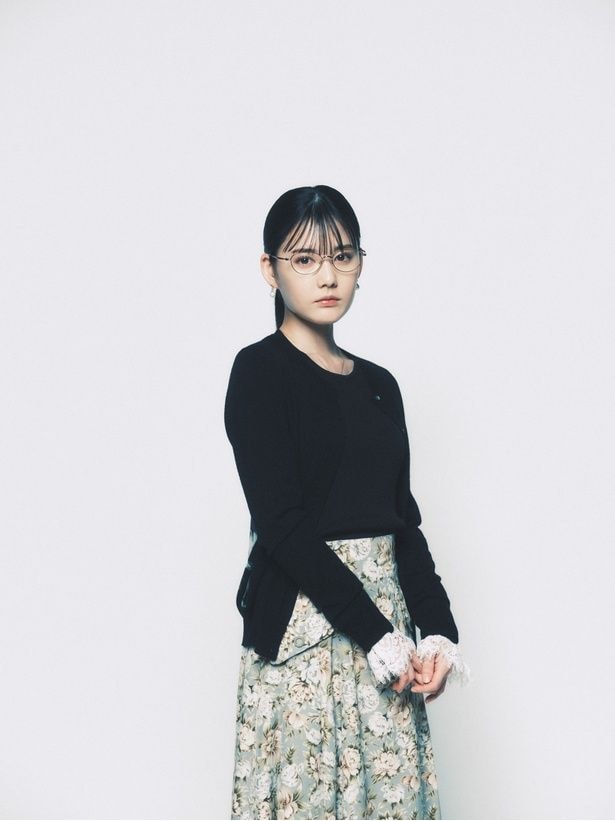北香那は共感力が低く独りよがりな心理学者・白石絵梨子を演じる