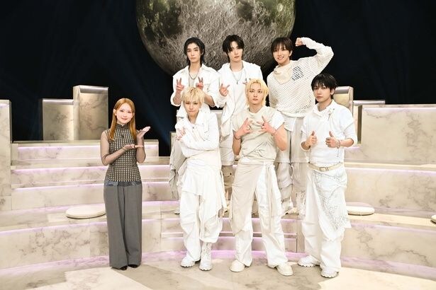 BOYNEXTDOOR、新曲「ddok ddok ddok」を日本のテレビ初披露　 先輩・&TEAMが魅力を語る＜夜の音＞
