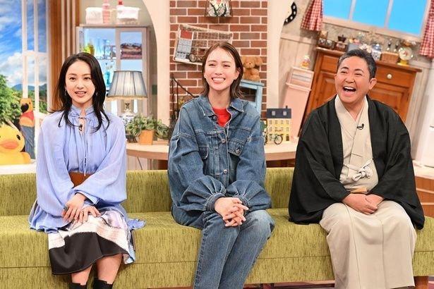 スタジオゲストとして林家三平、滝沢カレン、平祐奈が登場