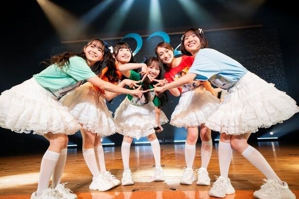 <22/7 LIVE「Fivesta」>より