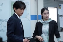 ＜ボーダレス～広域移動捜査隊～＞物語は最終章へ突入　土屋太鳳“桃子”＆佐藤勝利“蕾”らが警察内部の闇と戦おうとする