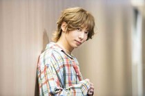 B級映画好きの染谷俊之が「サメ映画」を語る。海はもう古い、最新のサメは川･月･温泉地に現れる