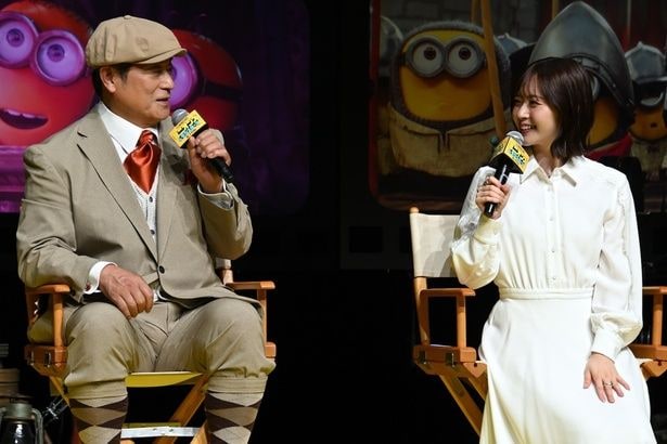 松平健に「長く活躍されている秘訣」を尋ねる鈴木愛理
