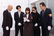 ＜未解決の女＞1年前に失踪した警察官の遺体が発見され…鈴木京香“理沙”らは、地面師詐欺と未解決事件が絡む卑劣な事件に迫る
