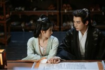 中国ドラマきっての“美麗カップル”リウ・シュエイー×ジュー・ジンイーの「花間令＜かかんれい＞～Lost in Love～」がBS12で放送開始