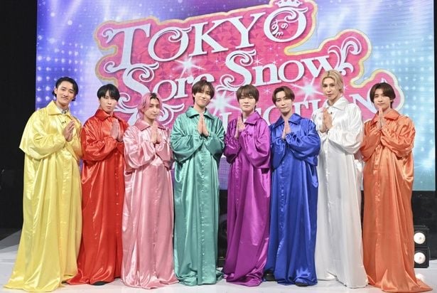 Snow Manが“初夏の親子お出かけコーデ”で真剣勝負 一時帰国中の目黒蓮の私服抜き打ちチェックも<それスノ>