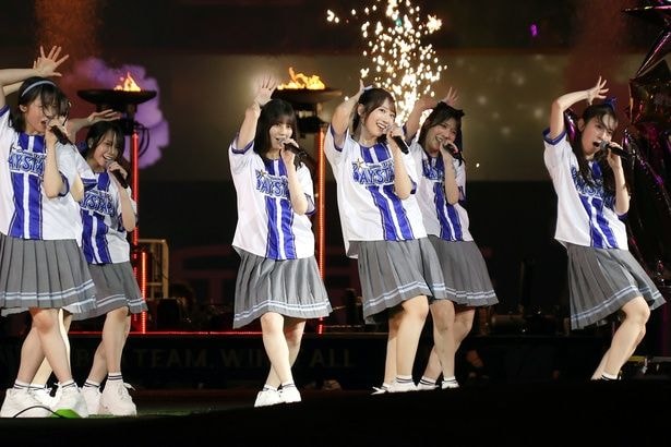 日向坂46「推せ推せ！YOKOHAMA☆IDOL LIVE」より