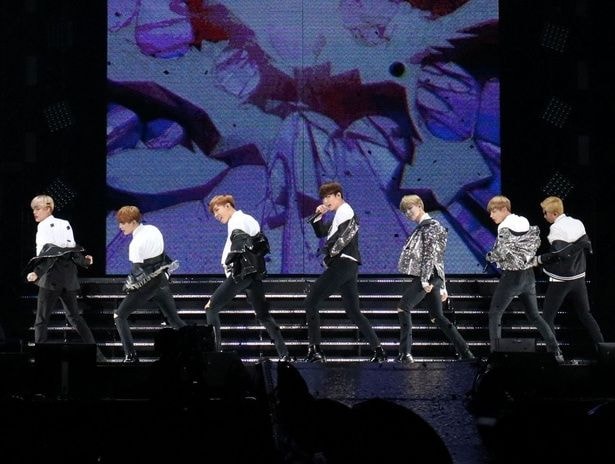 「2016 BTS LIVE＜花様年華 on stage:epilogue＞ ～Japan Edition～」