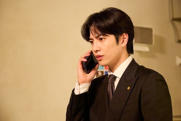「10回切って倒れない木はない」8話