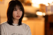 志田未来“未央”が畑芽育“ユメ”を階段から突き飛ばす…二人が階段から転落した衝撃ラストに「急展開すぎる」の声＜エラー＞