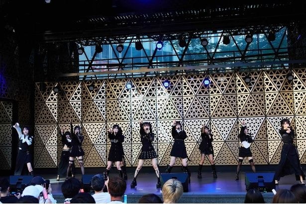 WHITE SCORPION 8thデジタルシングル「7秒のレジスタンス」リリースイベントより