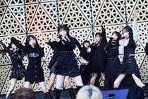 WHITE SCOPION、フリーライブで目標に届かずも最多2833人を動員　AOI「次は有料ライブで3000人を目指す」