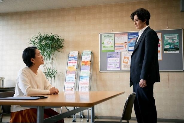 ＜田鎖ブラザーズ＞渡辺真起子“秦野”、殺人教唆を疑う岡田将生“真”に「そう見えるなら、そうかもしれませんね」と涼しい顔