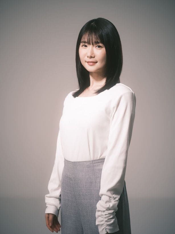 佐々岡鈴加(ささおか・すずか)役の小野花梨