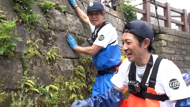 相葉雅紀、千葉・佐原の川掃除で汗だく「俺たちに、はがせないものはない！」＜相葉ヒロミのお困りですカー？＞