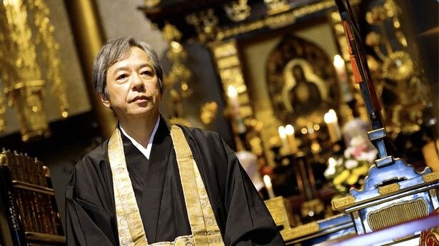 板尾創路が悪徳住職を熱演