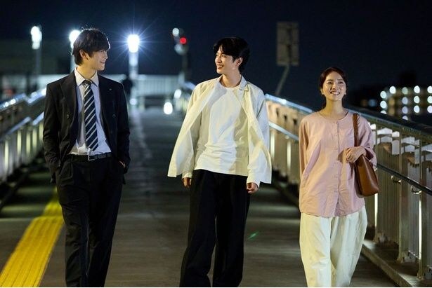 ミンソク(志尊淳)は、ヒスン(キム・ドワン)に桃子(仁村紗和)を紹介
