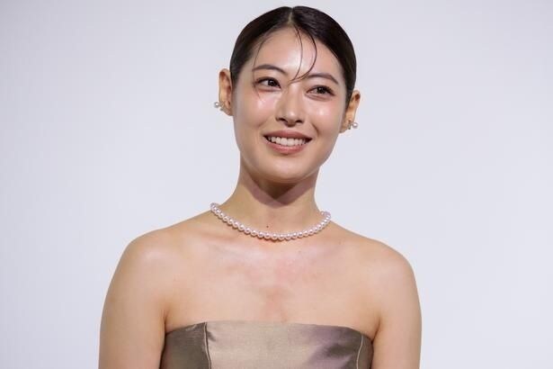 飾らない素顔を見せた瀧本美織