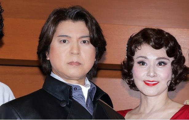 上川隆也、おもむろにメモを取り出し“化学反応”を説明「ちょっと調べてまいりました」