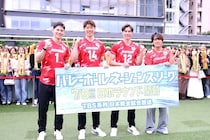 ＜ネーションズリーグ2026＞石川祐希選手のスパイクを原嘉孝が顔面レシーブ　高橋藍選手は「男子バレーへようこそ！」と称賛