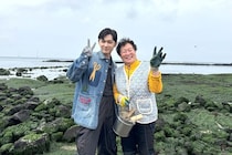 “カニ俳優”吉沢亮が韓国で幻のカニ料理に舌鼓　井桁弘恵は片道10万円台でマチュピチュを目指す＜沸騰ワード10　2時間SP＞