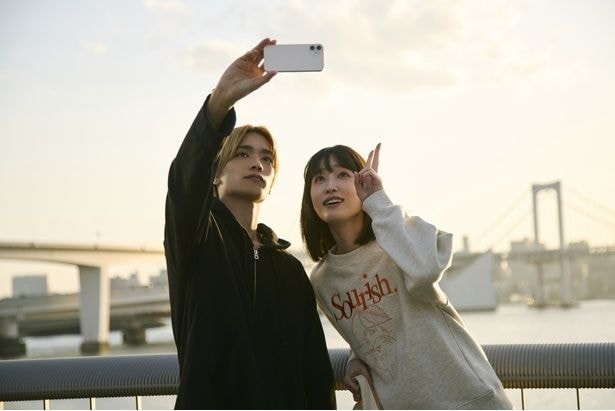 高橋恭平主演映画「山口くんはワルくない」の新場面写真5枚が一挙に公開