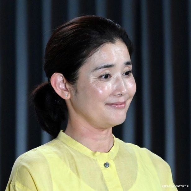 方丈真耶 役・石田ひかり