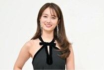 ビジュよすぎるつぶらな瞳…谷まりあ、端正な美顔が映えるラフTコーデに「カッコいい！」「美しい」の声
