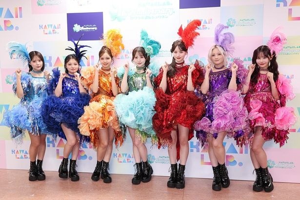 日本武道館公演2日目の開演前に囲み取材に応じたCANDY TUNE