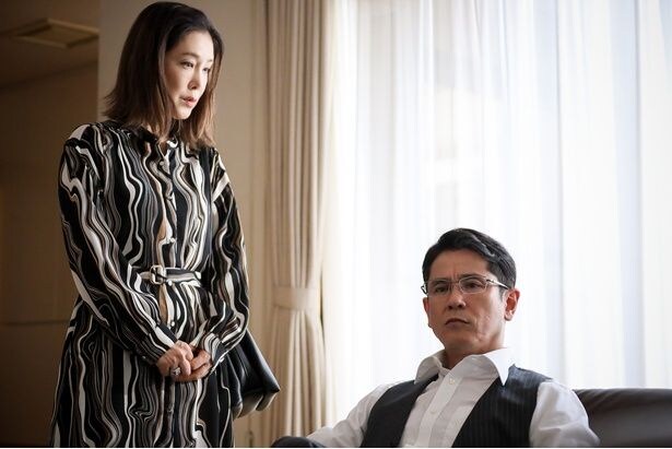 筒井真理子“彩美”「気に食わなーい!!」毒親劇場に恐怖も、葵の父・西村和彦“達夫”への言動に視聴者共感＜余命3ヶ月のサレ夫＞