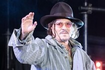 ジョニー・デップ、63歳の誕生日　“伝説の海賊”などぶっ飛びキャラもお手のものの演技力と存在感…製作側でもエンタメ界リード