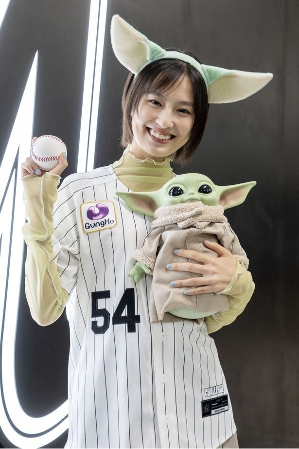 「STAR WARS NIGHT」恒松祐里セレモニアルピッチ囲み取材より