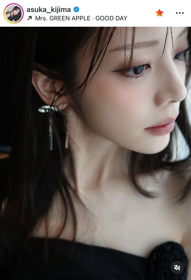 【写真】貴島明日香、“美デコルテ”輝くドレス姿