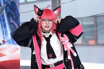 “ナナリ”コスプレ…あまねひな「躍動感と目元の再現を意識。メークの研究が日課です」＜「NTE」コラボカフェ＞