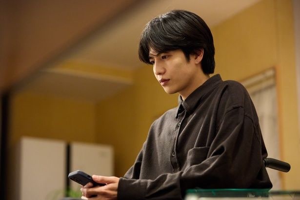 大けがを負った志尊淳“ミンソク”…仁村紗和“桃子”に別れを告げた後、生きる気力を無くしてしまう<10回切って倒れない木はない>