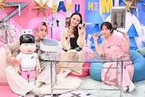 Snow Man・佐久間大介、“スリコ”商品に前のめり「めっちゃ欲しい」峯岸みなみ＆岡田結実も驚き＜サクサクヒムヒム＞