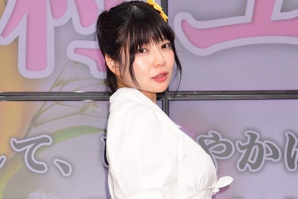 有村ユキがDVD発売記念イベントを開催