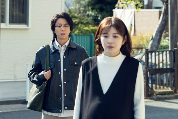 アサ(宮澤エマ)に本当に大切にすべきものを訴える緒方(北山宏光)